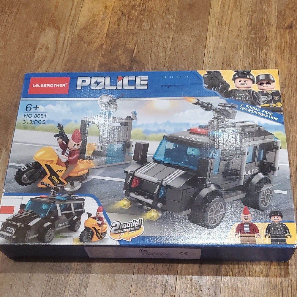 Brother Police Building Set - Black and Yellow